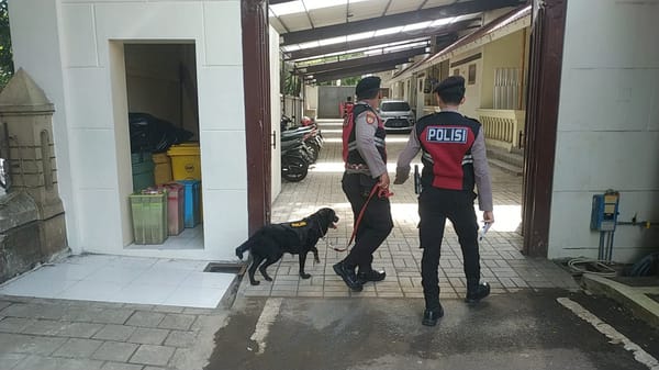 Sterilisasi Gereja Jelang Natal 2025, Polresta Malang Kota Pastikan Ibadah Aman dan Kondusif