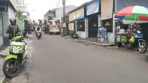 Detik-Detik Pria Klayatan Ditusuk Saat Jadi Penengah, Polisi: Salah Sasaran