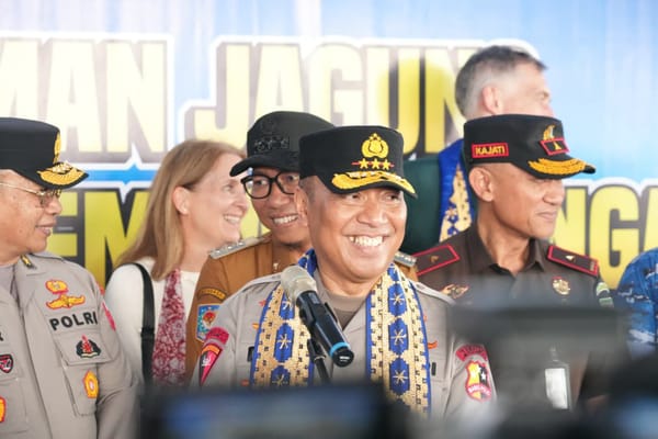 Polri dan Menko Pangan Tanam Jagung di Lampung Selatan untuk Perkuat Ketahanan Pangan