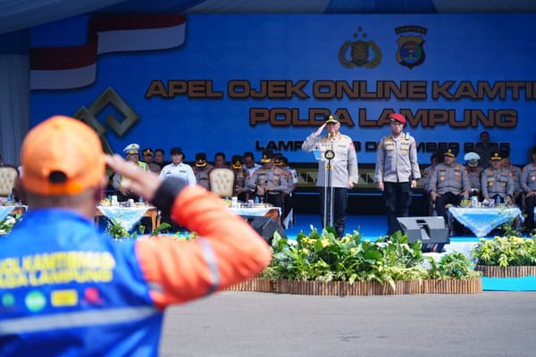 Polda Lampung Perkuat Sinergi Polri dan Ojek Online lewat Baksos pada Apel Ojol Kamtibmas 2025