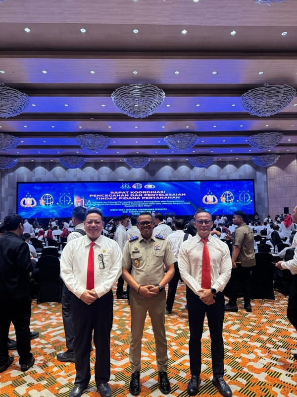 Polda Bali Terima Pin Emas Kementerian ATR/BPN