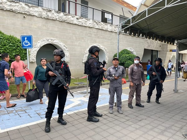 Satgas Preventif Brimob Intensifkan Patroli Dialogis di Pelabuhan Sanur