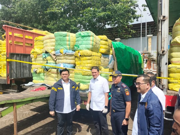Omzet Rp1,3 Triliun, Bareskrim Polri Bongkar TPPU Perdagangan Impor Pakaian Bekas di Tabanan