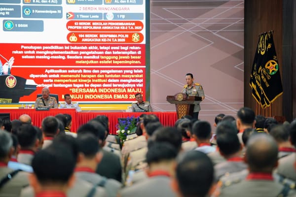 Kapolri Pimpin Penutupan Pendidikan Sespim Polri Tahun Ajaran 2025 di Lemdiklat Polri