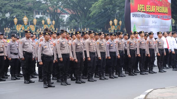 Kesiapsiagaan Nataru, Polresta Malang Kota Gelar Pasukan Ops Lilin Semeru 2025