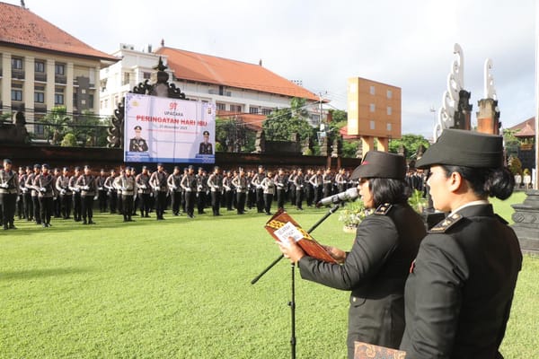 Peringati Hari Ibu ke-97 Tahun 2025, Polda Bali Gelar Upacara Bendera