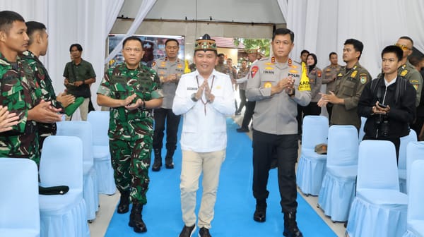 Pastikan Ibadah Natal Aman, Kapolda Kalteng Bersama Gubernur dan Forkopimda Sambangi Gereja