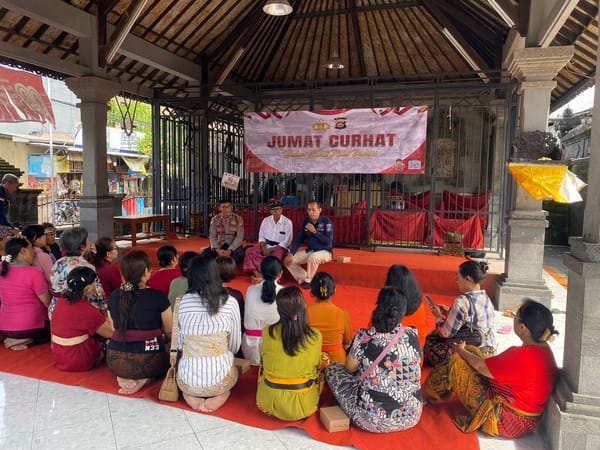 Jelang Tahun Baru, Bidlabfor Polda Bali Tekankan Pentingnya Kamtibmas Kondusif Lewat Program Jumat Curhat