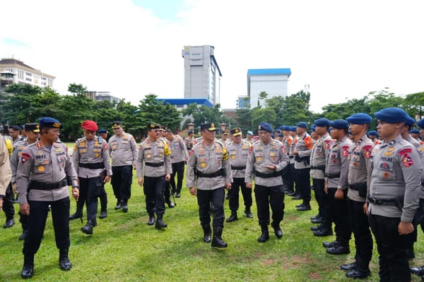 Polri Tambah Kekuatan Kemanusiaan: 1.500 Personel Dikerahkan ke Aceh, Sumut, dan Sumbar