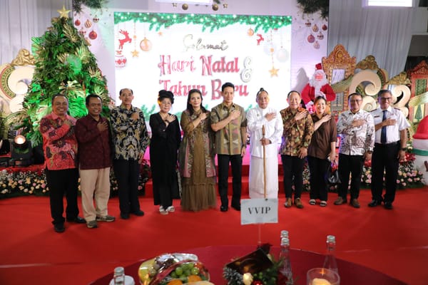 Open House Natal Kapolda Bali Pererat Silaturahmi dan Toleransi Antarumat Beragama