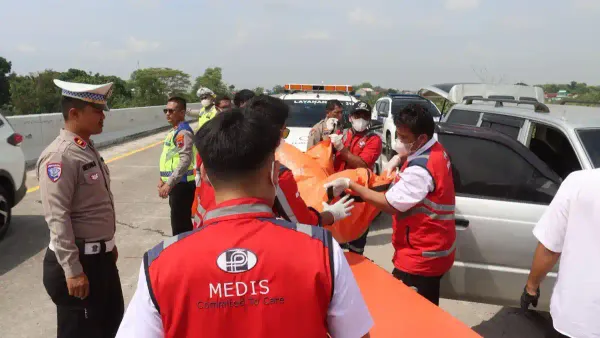 Misteri Kematian Empat Penumpang Mobil di Ruas Tol Tegal KM 284 Belum Terungkap