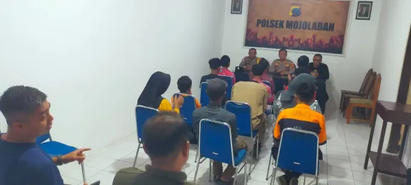Bolos Sekolah di Warung, Tujuh Pelajar SMP–SMK Dibina Polisi di Sukoharjo