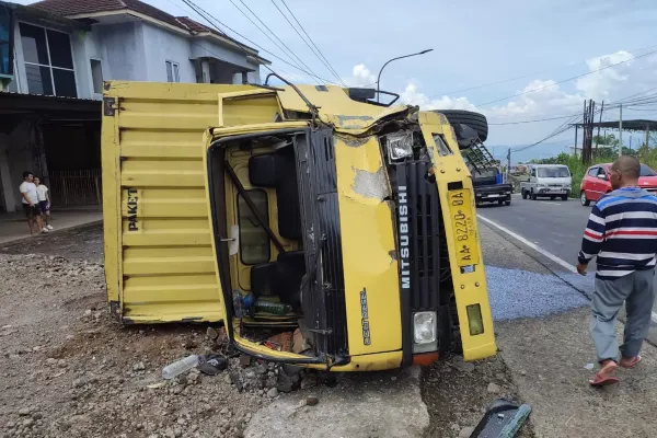 Kecelakaan Beruntun di Jalan Wonosobo–Parakan Libatkan Enam Kendaraan