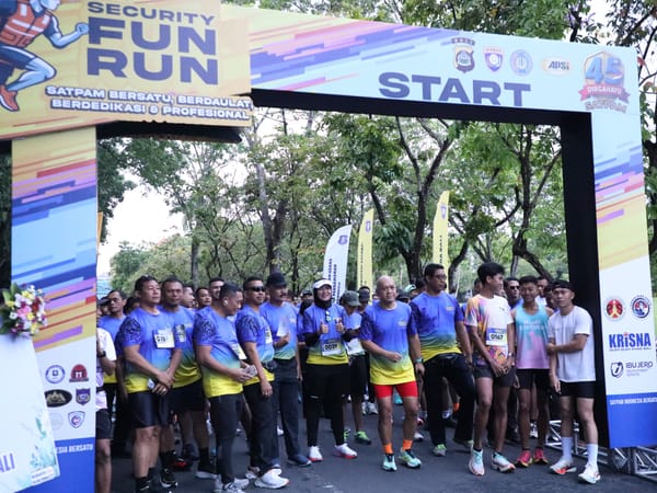 Meriahkan HUT ke-45 Satpam, Dirbinmas Polda Bali Buka Security Fun Run