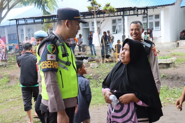 Sentuhan Kemanusiaan Polri, Pusdokkes Hadirkan Layanan Medis untuk Korban Bencana di Aceh