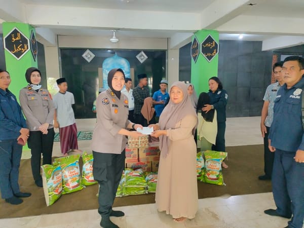 Awali Tahun 2026 Bidhumas Polda Bali Berbagi Ke Panti Asuhan