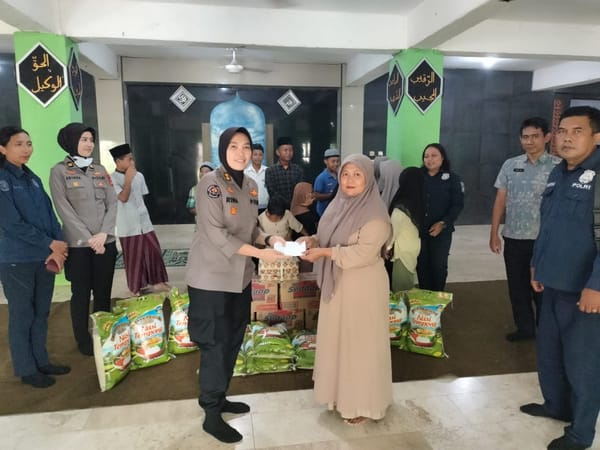 Awali Tahun 2026 Bidhumas Polda Bali Berbagi Ke Panti Asuhan