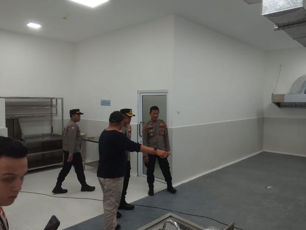 SPPG 2 Polresta Pontianak Dibangun, Kapolresta Tekankan Standar dan Akuntabilitas