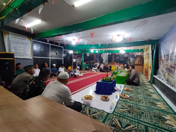 Polresta Pontianak Hadir di Milad TPR Ar Raudah, Khataman Al-Qur’an Massal Berlangsung Khidmat