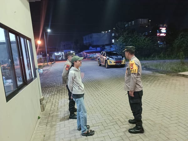Polsek Pontianak Selatan Gelar Patroli Dialogis, Cegah Kejahatan Sejak Dini