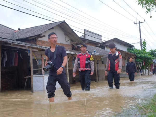 Banjir Karawang, Polri Maksimalkan Evakuasi dan Layanan Kesehatan Warga