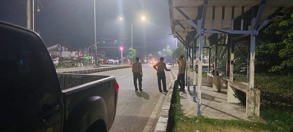 Cegah Kejahatan Jalanan, Enggang Timur Hadir di Tengah Aktivitas Warga
