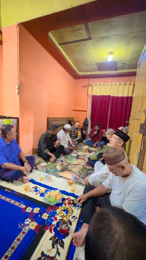 Peremajaan Ketua RT di Sei Jawi Dalam, Bhabinkamtibmas Berikan Pesan Kamtibmas