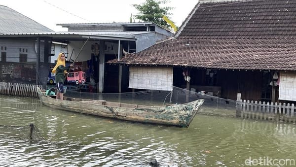 Banjir Belum Surut, Ribuan Warga di 60 Desa Pati Bertahan di Pengungsian