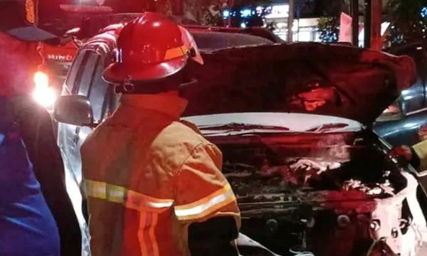 Avanza Milik Warga Lawangrejo Terbakar di Simpang Sirandu Pemalang