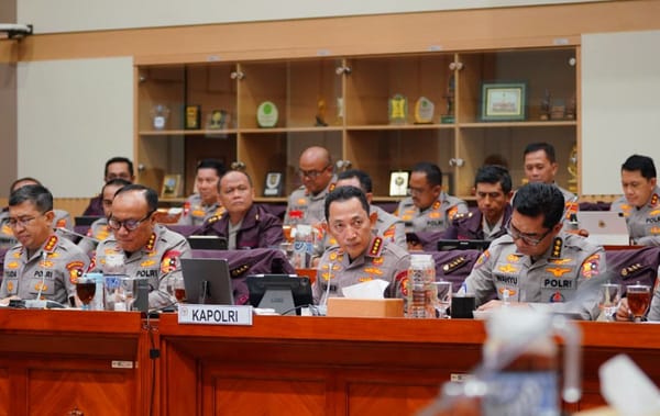 Tolak Polri di Bawah Kementerian, Kapolri Minta Jajaran Berjuang hingga Titik Darah Penghabisan