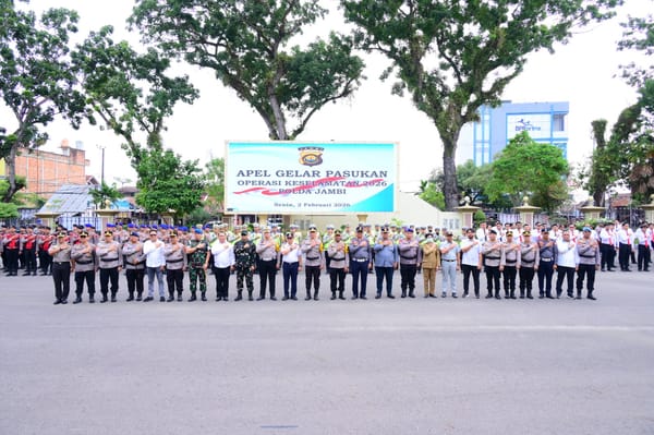 Irwasda Polda Jambi Pimpin Apel Gelar Pasukan Operasi Keselamatan 2026