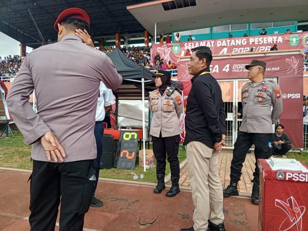 Jaga Sportivitas dan Ketertiban, Kapolsek Pontianak Selatan Amankan Liga 4 Kalbar