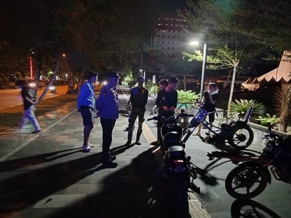 Patroli Stasioner di Jalan Ahmad Yani, Polsek Pontianak Selatan Cegah Balap Liar
