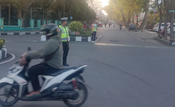 Polsek Pontianak Kota Amankan Run for Charity Dompet Ummat dan Pontianak Happy Runner