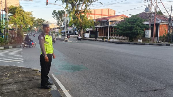 Personel Polsek Pontianak Kota Fokus Jaga Keamanan dan Ketertiban Run for Charity