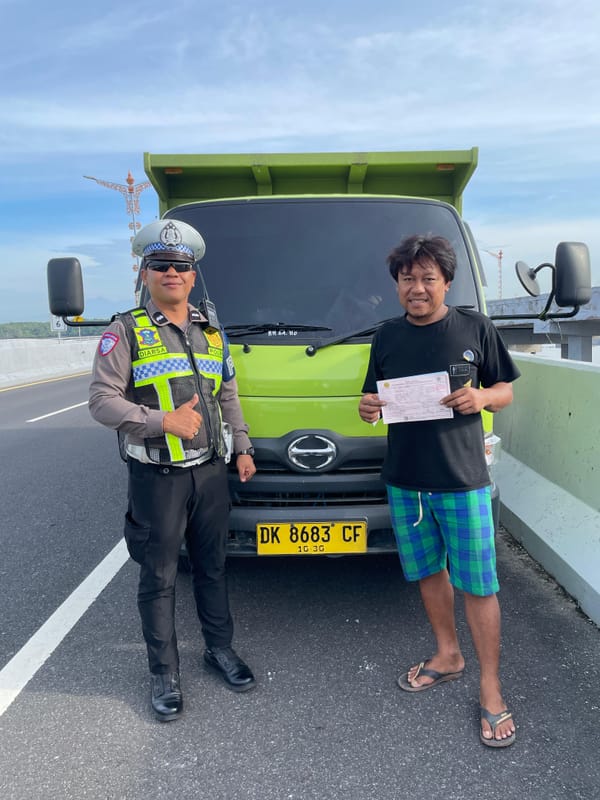 Patroli Satgas Ops Keselamatan Tindak Truk Pelanggar Aturan