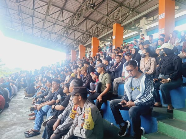 Grand Final Liga 4 Piala Gubernur Kalbar di Stadion SSA Berlangsung Aman