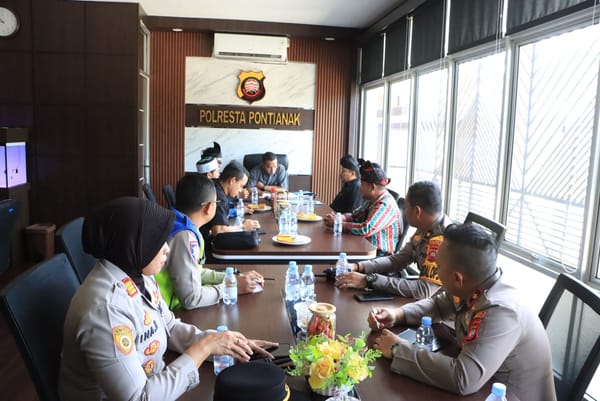 Polresta Pontianak Siagakan Personel Amankan Festival Pawai Obor Ramadhan