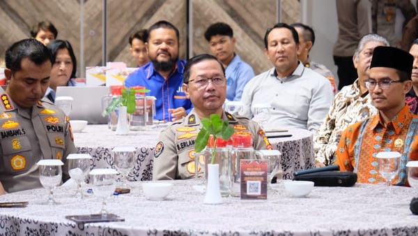 Wakapolresta Pontianak Hadiri Dialog Publik Bahas Indonesia Emas 2045