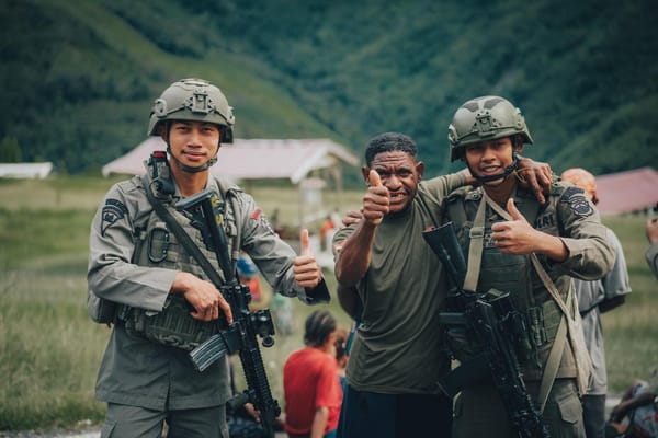 Satgas Ops Damai Cartenz-2026 Siaga di Kiwirok! Aktivitas Ekonomi Warga Pegunungan Bintang Dikawal Ketat Demi Rasa Aman