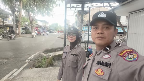Polsek Pontianak Timur Intensifkan Pengamanan di Pasar Juadah demi Kenyamanan Warga