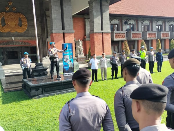 Pimpin Apel Kabid Propam Tegaskan Personil Sosialisasikan Barcode Pengaduan Polri