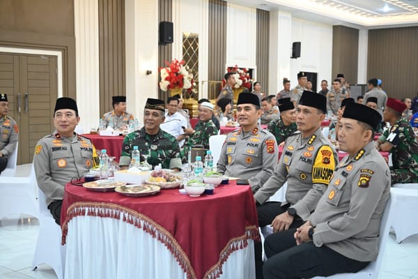 Pererat Soliditas Jelang Ops Ketupat, TNI–Polri Gelar Buka Puasa Bersama untuk Matangkan Pengamanan Lebaran