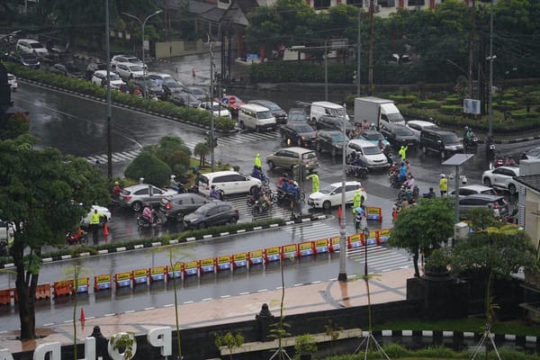 Aksi BEM Semarang Raya Tertib dan Kondusif, Polisi Beri Pengamanan Humanis
