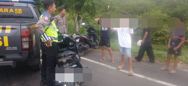 Polsek Pontianak Utara Amankan Aksi Balap Liar Saat Ngabuburit di Jalan Sungai Selamat
