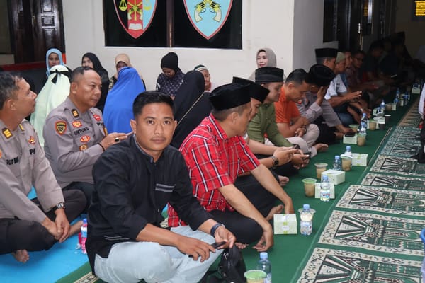 Safari Ramadhan di Pontianak Selatan, Kapolresta Ajak Personel Perkuat Kebersamaan
