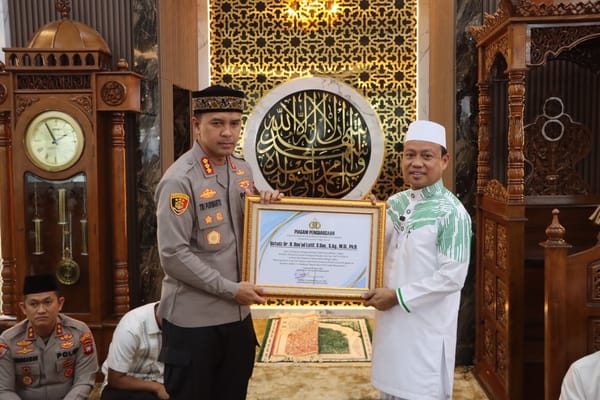 Safari Kamtibmas Ramadan Polresta Pontianak Dimeriahkan Tausiah Ustadz Das’ad Latif