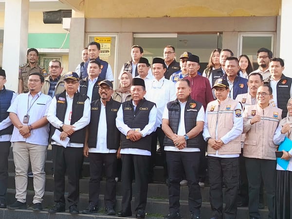 Polda Jambi dan Satgas Pangan Pantau Harga Sembako di Pasar Angso Duo Jelang Idul Fitri