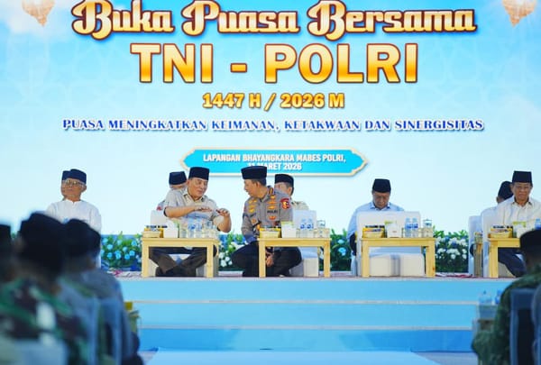 Buka Puasa Bersama TNI-Polri, Kapolri Tegaskan Sukseskan Program Presiden