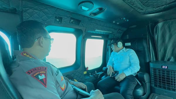 Cek Kesiapan Arus Mudik Pelabuhan Merak, Kapolri, Panglima hingga Menko PMK Patroli Naik Heli